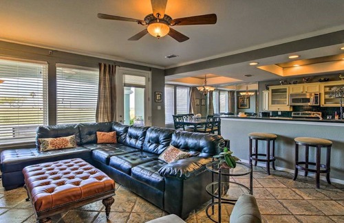 Port Isabel House | Hole-in-One Vista!