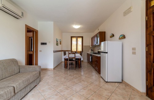 Ciggiano House | Holiday Home "Ovaiola" with Shared Pool & Wi-Fi