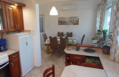 Balatonszarszo Apartment | Holiday apartment child-friendly with playground and air conditioning