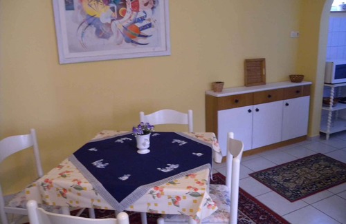 Balatonbereny Apartment | Holiday apartment with garden