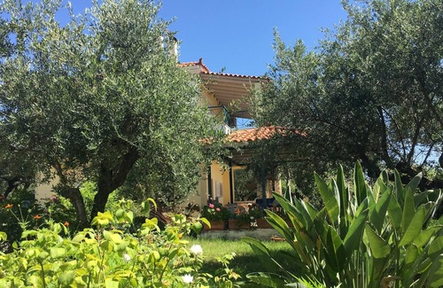 Aipeia Apartment | Holiday apartment in the country, close to the beach, wifi | Messenia, Peloponne