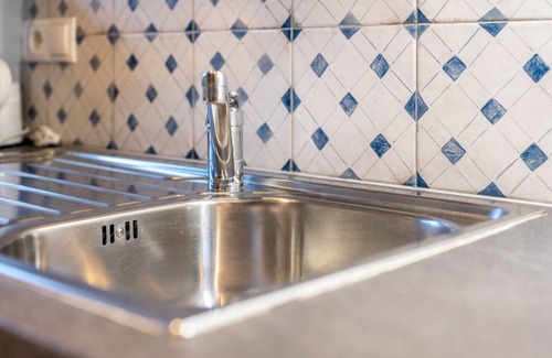 Valle Aurina Apartment | Holiday Apartment "Dreiherrenspitze" with Shared Whirlpool & Garden
