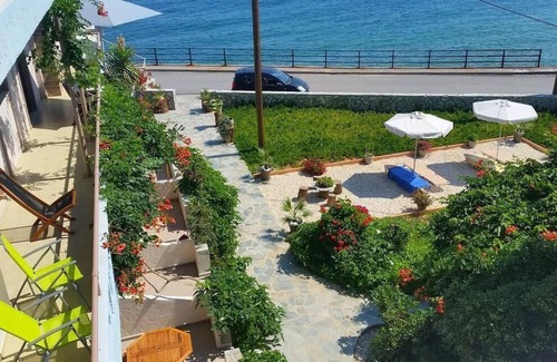 Milatos Beach Apartment | Holiday apartment Milatos for 1 - 3 persons - Twin house