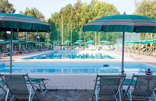 Luni Mare Apartment | Holiday apartment mit Pool