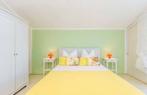 Karlobag Apartment | Holiday apartment next to the sea