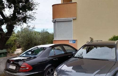 Fiorini Apartment | Holiday apartment Novigrad for 1 - 4 persons with 2 bedrooms - Holiday apartment in one or multi-fam