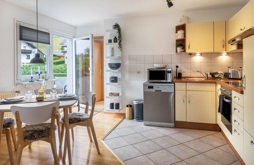 Breitnau Apartment | Holiday Apartment "Weitblick" with Mountain View, Balcony & Wi-Fi