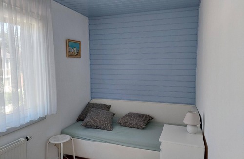 Wesel Apartment | Holiday apartment Wesel for 1 - 4 persons with 2 bedrooms - Twin house