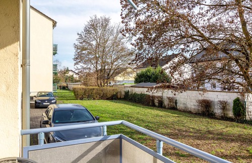 Mainz-Bingen Apartment | Holiday Apartment "Zum Rochusberg 2" with Balcony & Wi-Fi