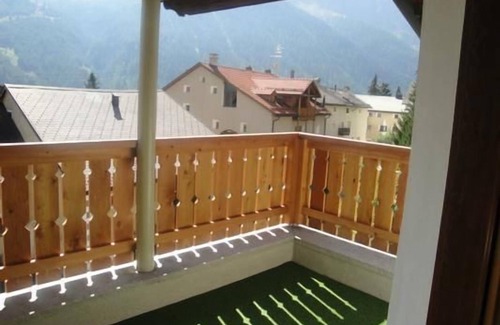 Zuoz Apartment | Holiday apartment Zuoz for 1 - 5 persons with 3 bedrooms - Holiday apartment in one or multi-family