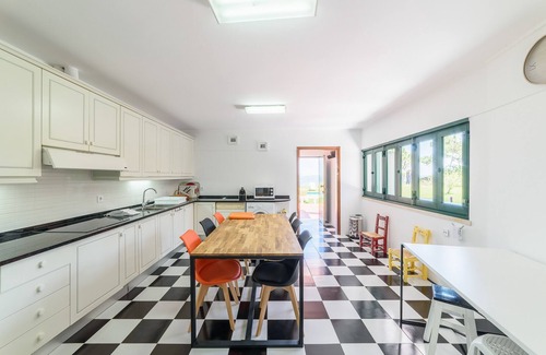 Carvalhal Villa | Holiday Beach Villa with Pool on top of a semi-private beach (south of Lisbon)