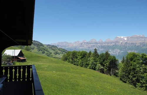 Flums Ski Chalet | Holiday cottage Burdi