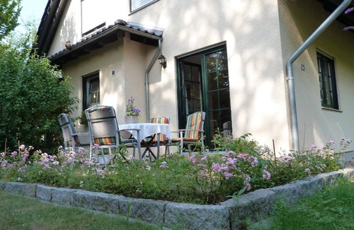 Borkheide House | Holiday flat "Am Marsfeld"