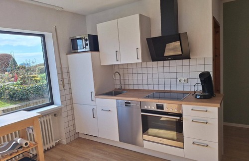 Lutzerath Apartment | Holiday flat with barbecue and terrace and panorama