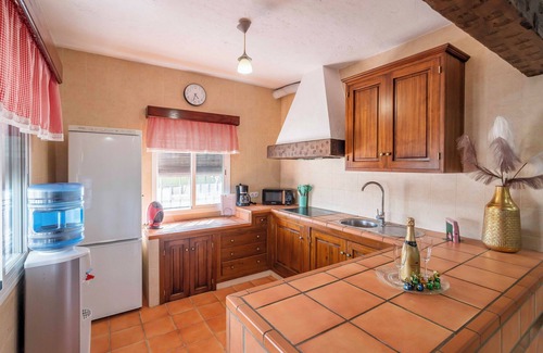 Marchena Cottage | Holiday Home Buhaira