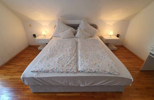 Balatonboglar House | Holiday home 100 m away from Lake Balaton