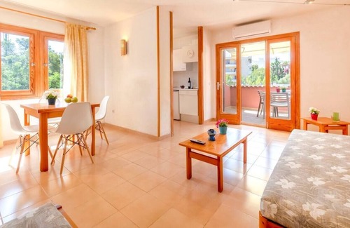 Portals Nous Apartment | Holiday Home A4 at Portals Nous 100m from beach