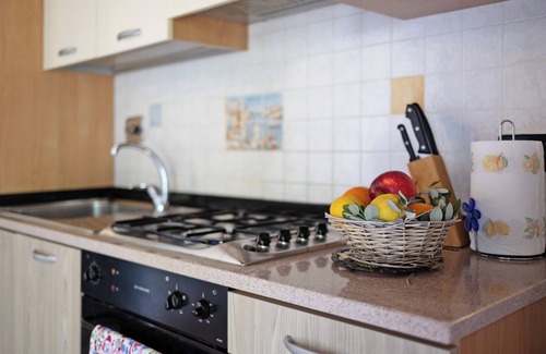 Pompeiana House | Holiday Home Angolo del Mare with Sea View & Shared Pool