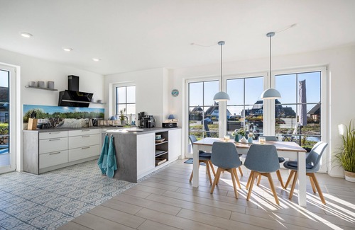 Dranske House | Holiday Home 'Ankerplatz' with Sea View, Sauna and gas fireplace