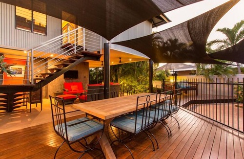 Broome House | Holiday home Asrama Broome