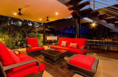 Broome House | Holiday home Asrama Broome