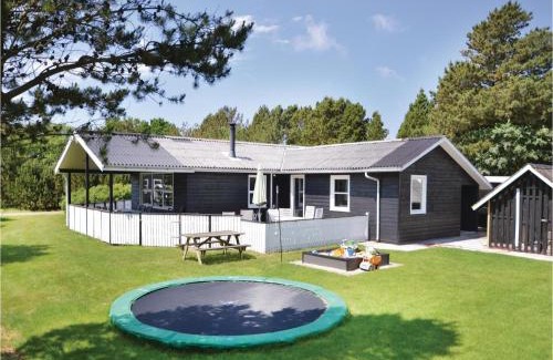 Blavand House | Holiday Home Bjergbovej Blåvand Ab