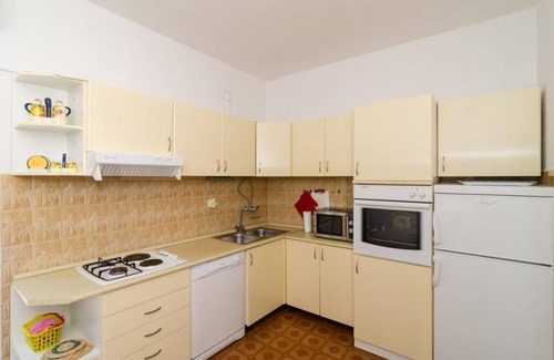 Orebic House | Holiday Home Blue Vineyard- Three Bedroom House with Terrace and Sea View