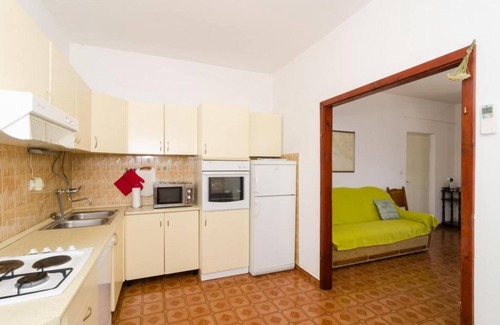 Orebic House | Holiday Home Blue Vineyard- Three Bedroom House with Terrace and Sea View