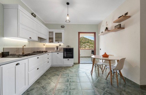 Buggerru House | Holiday Home 'Buggerru Hugo' with Sea View, Private Terrace and Air Conditioning