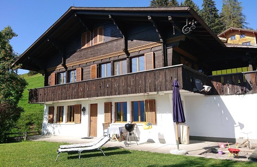 Lenk Ski Chalet | "Holiday home ""Datscha"" detached with garden"