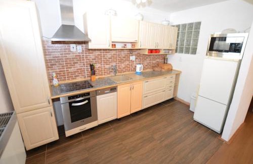 Jiretin pod Jedlovou House | Holiday Home in Jiretín near Ski Lift