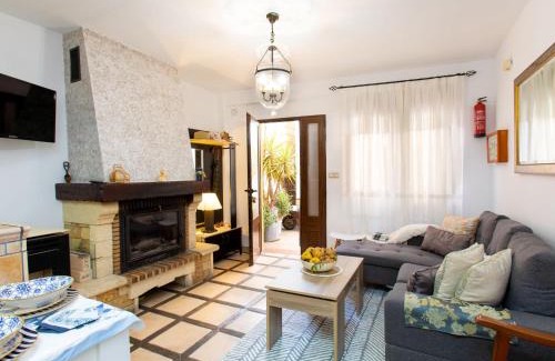 Niguelas House | Holiday Home Elvira by Interhome