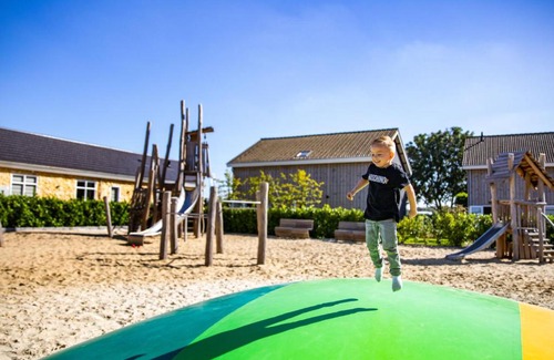 Gasthuis House | Holiday Home Green Resort Mooi Bemelen-11