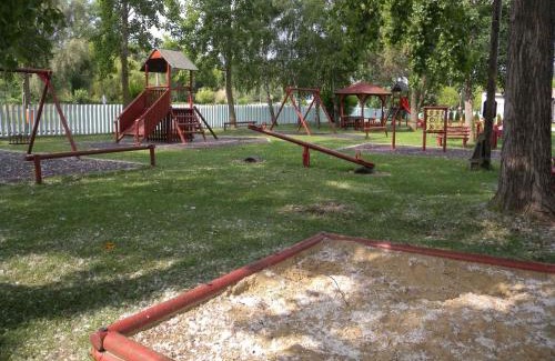 Balatonbereny House | Holiday home in Balatonbereny 34653