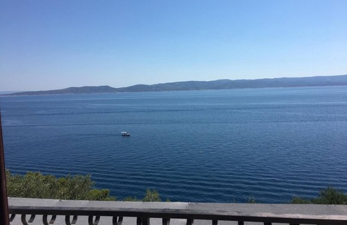 Pisak Ski Chalet | Holiday Home in Pisak with Seaview, Terrace, Air condition, WIFI (5023-4)