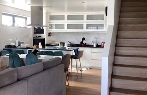 Altares House | Holiday Home 'Inspiration' with Sea View, Wi-Fi and Air Conditioning