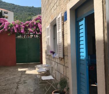 Cove Rogacic House | Holiday Home Isabella