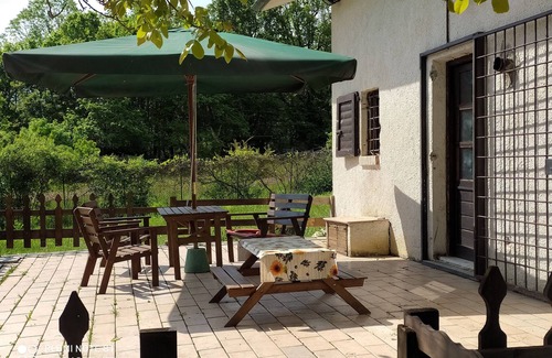 Scurcola Marsicana House | Holiday Home 'Chalet La Vigna' with Private Terrace