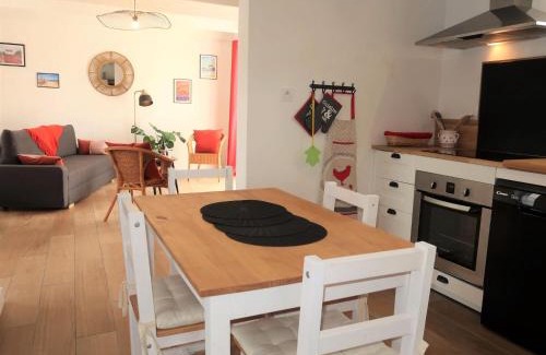 Goulven House | Holiday Home La Charmeuse by Interhome