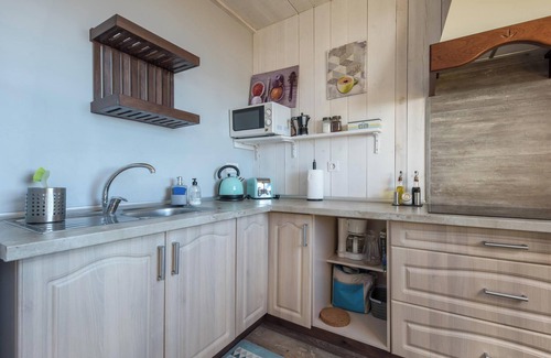 Tejina House | Holiday Home 'Las Hermanas I' with Sea and Mountain View, Shared Pool & Garden