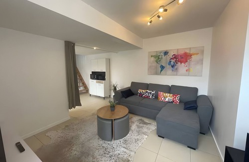 Matignon House | Holiday Home 'Les petites hirondelles' with Balcony and Wi-Fi