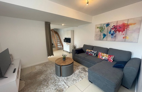 Matignon House | Holiday Home 'Les petites hirondelles' with Balcony and Wi-Fi