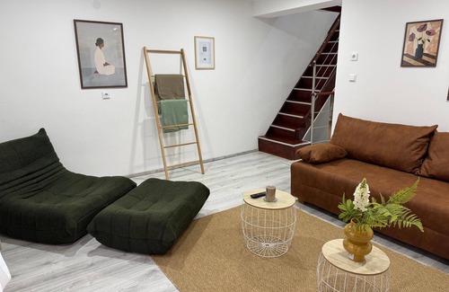 Weissenstein House | Holiday Home 'M B Homes Lauterstein 8' with Mountain View and Wi-Fi