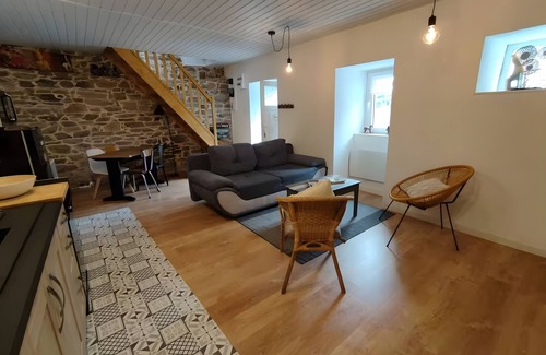 Brelevenez House | Holiday Home 'Maison À Lannion'