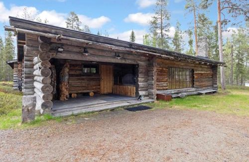 Luosto House | Holiday Home Metsä-luosto by Interhome