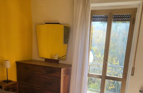 Lama Mocogno House | Holiday Home "Miriam" with Mountain View, Balconies & Wi-Fi