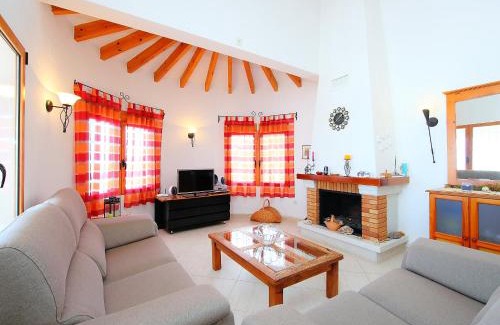 Monte Pego House | Holiday Home Monte y Mar by Interhome