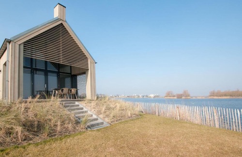 Tholen House | Holiday Home Oesterdam Resort-11