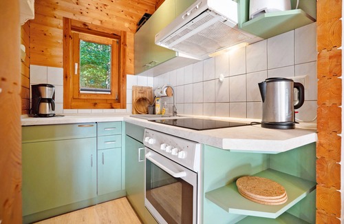 Wurlgrund House | Holiday Home 'Reiher' with Shared Terrace, Communal Garden and Wi-Fi