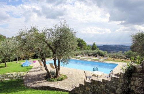 Collazzone House | Holiday Home Roseto by Interhome